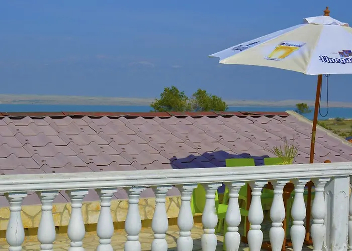 Apartamento Maja Vir