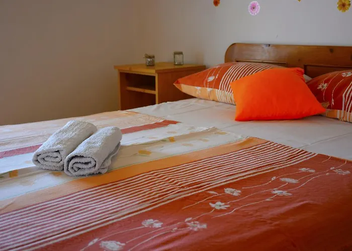 Apartament Maja Vir